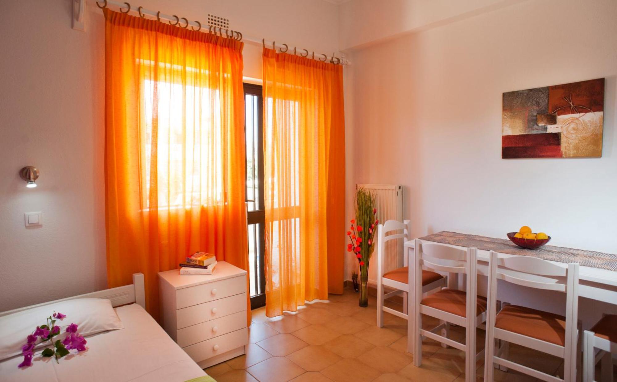 Nikolas Suites Kato Daratso Habitación foto